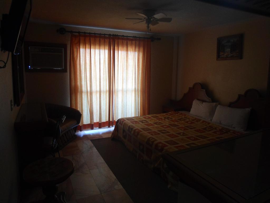 Hotel Villa Cahita 로스모치스 객실 사진