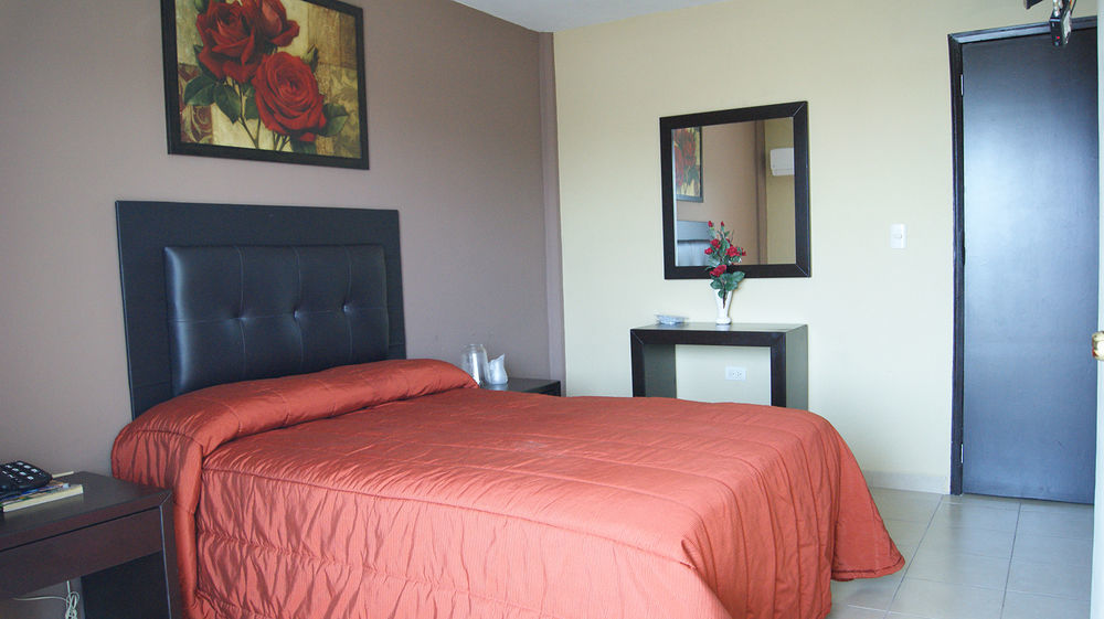 Hotel Villa Cahita 로스모치스 외부 사진
